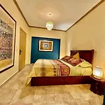 The Helio Suite Modern 1Bdrm